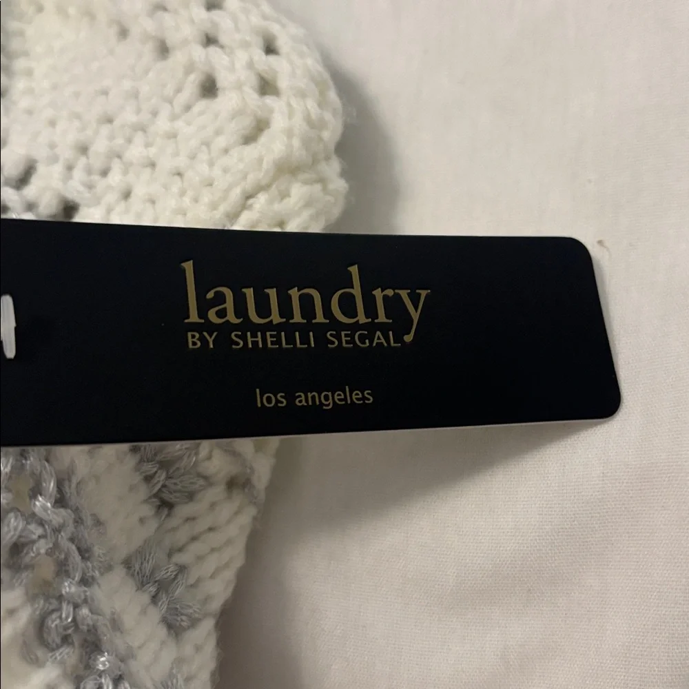 Laundry By Shelli Segal White and Silver fair isle Knit infinity neck Scarf NWT - Picture 7 of 11